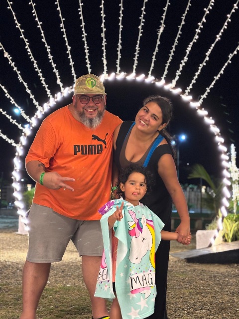 Andres Alexis rodriguez, Yarisnel Paredes, Nova Rodriguez