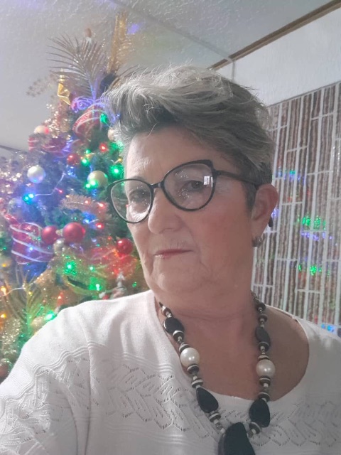 María Emilia Goncalves De Oliveira