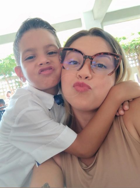 Wilmari Bastitas y su Hijo
