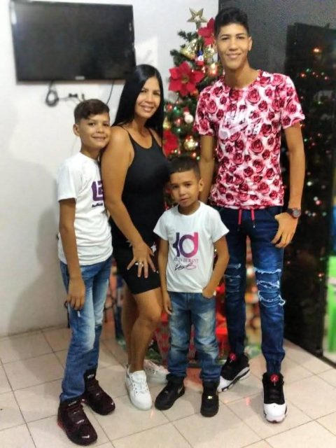 Familia Alvarez