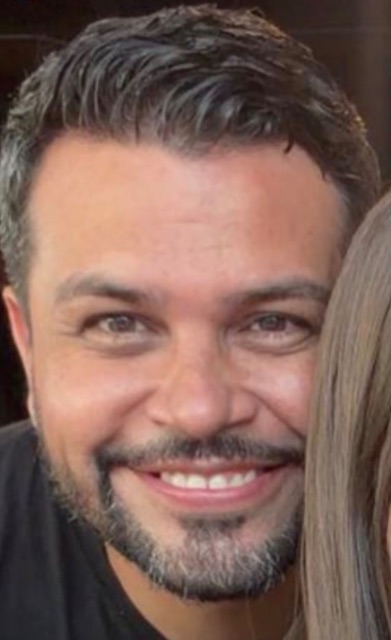 José López