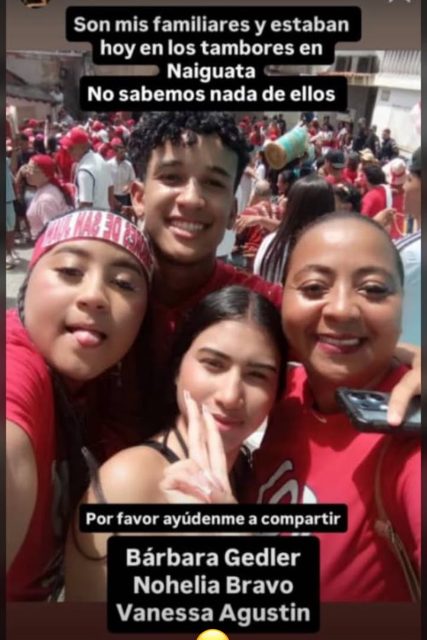Son los. 4