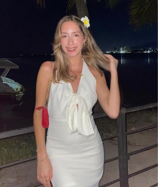 Angela Hilary Hernández Quijada