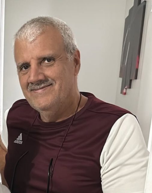 Héctor neda