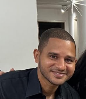 Eduardo Rivas