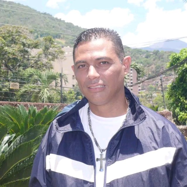 Cesar Enrique Rincones Morillo