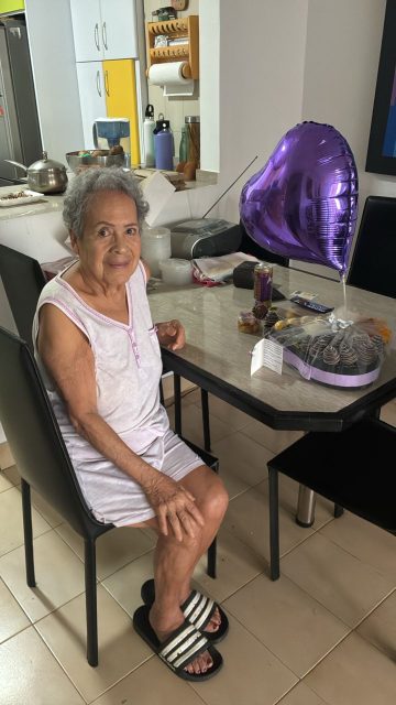 Nelly Barreto de Salas y Dublin Salas