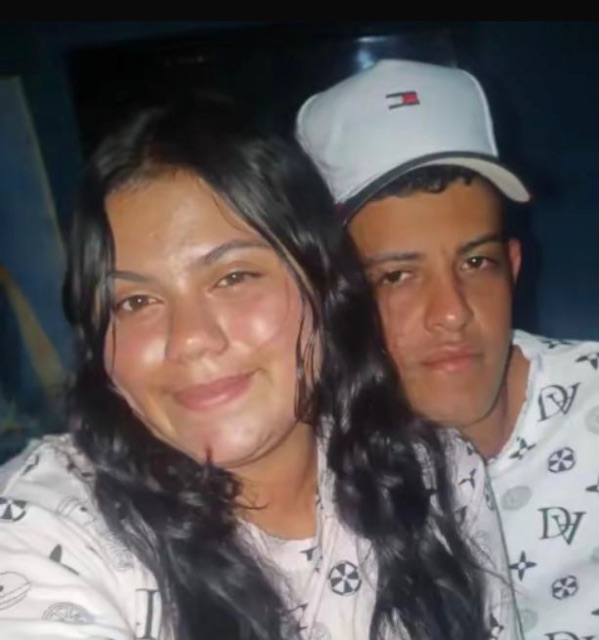 Ashley Velásquez y Wilmer Godoy