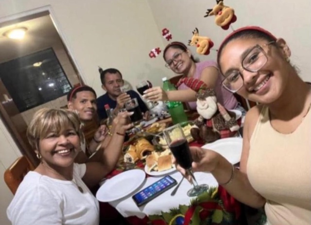 Norilda Coromoto Figuera Zapata, Leonel Carreño, Lesli Del Valle Figuera López, Yudith Marina Figuera Rivas y Yeangel José Figuera Rivas