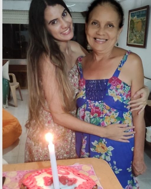Moran Carmen y Ana Regalado