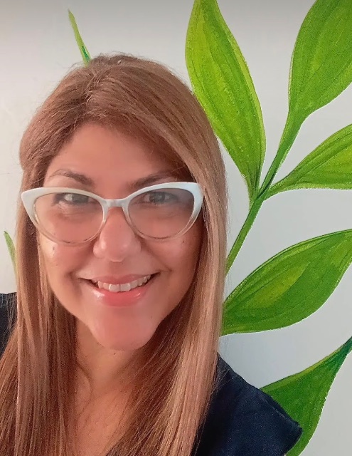 Yely Rebolledo